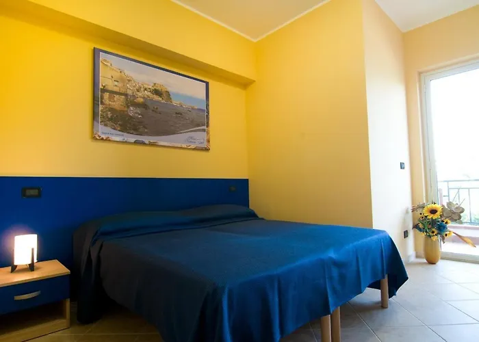 马雷诺斯特姆b&b酒店 住宿加早餐酒店 卡托纳